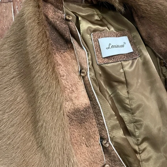 Penny Lane Rodeo-Ready Vintage Levinson
Leather Coat - NFR Statement Piece - Picture 12 of 15